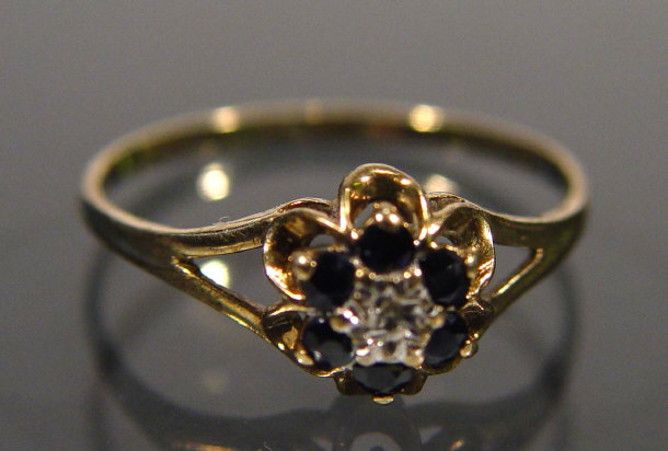 Appraisal: ct gold bluestone and diamond floral ring