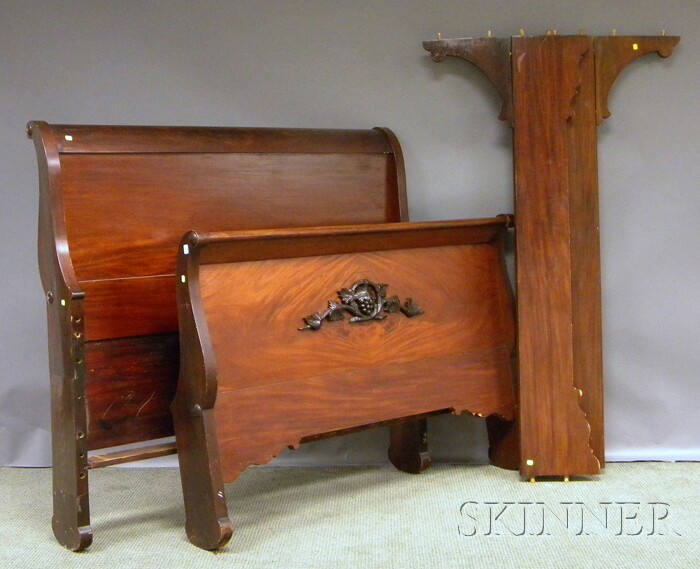 Appraisal: Victorian Mahogany Sleigh Bed with rails overall ht wd in