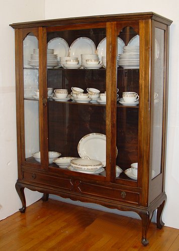 Appraisal: 'S MAHOGANY CHINA DISPLAY CABINET Glass front and sides Single