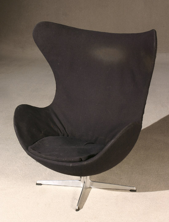 Appraisal: Arne Jacobsen 'Egg' Chair Manufactured by Fritz Hansen Design Introduced