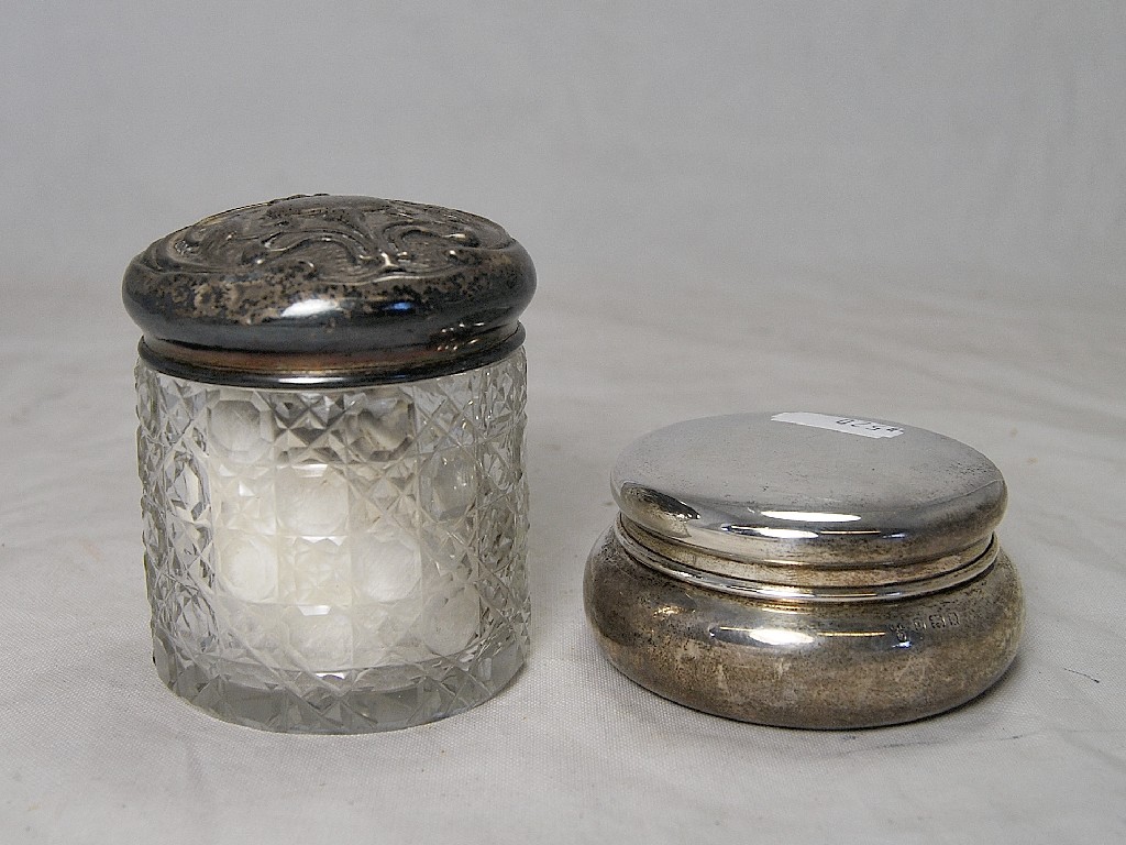 Appraisal: Plain silver powder bowl with swan's down puff with bone