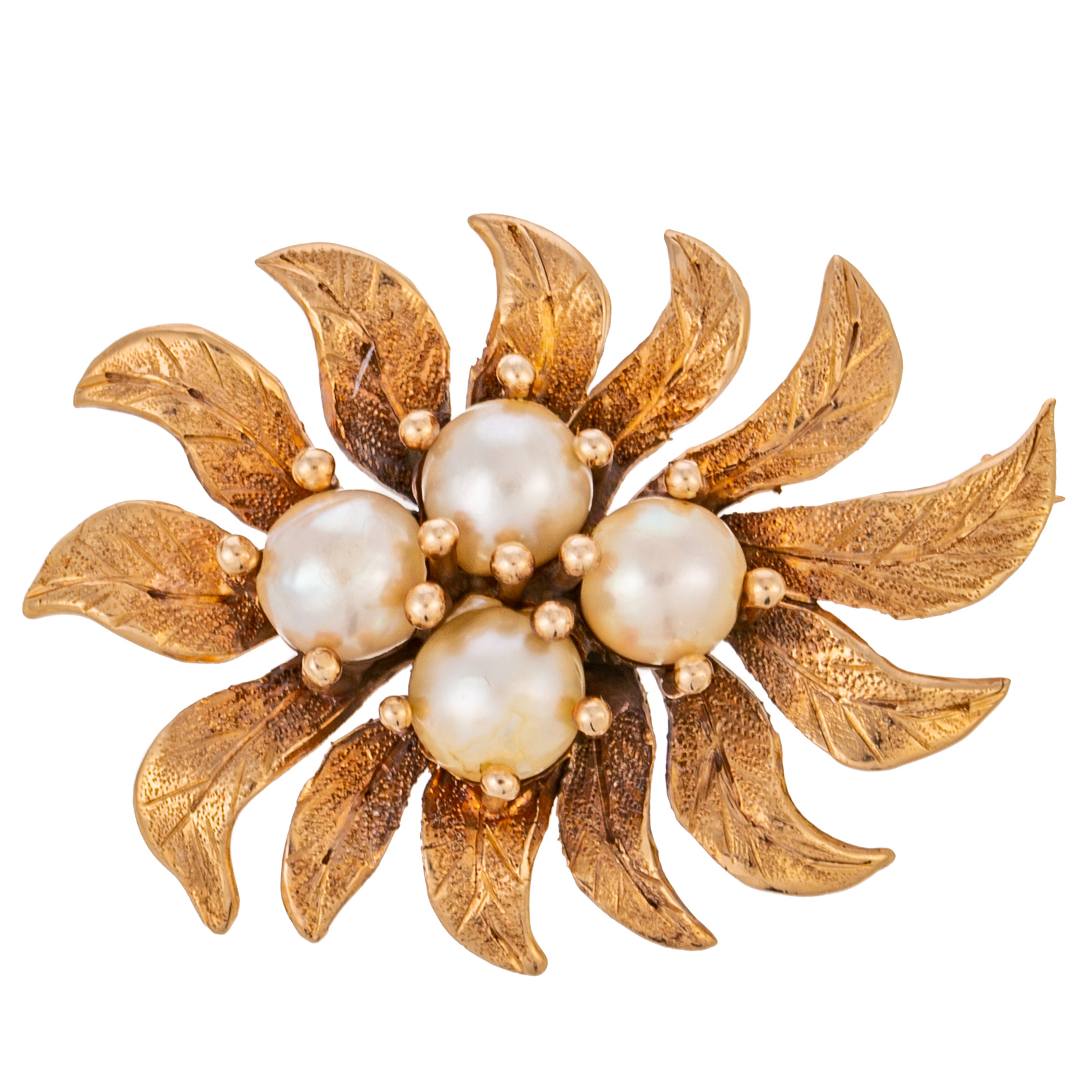 Appraisal: A VINTAGE TEXTURED LEAF PEARL BROOCH IN K K yellow