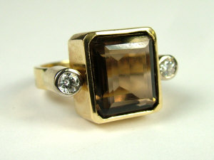 Appraisal: An ct gold smoky quartz and diamond set ring Central