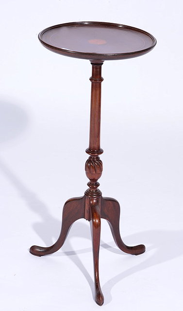 Appraisal: AN EDWARDIAN MAHOGANY AND SATINWOOD INLAID WINE TABLE cm