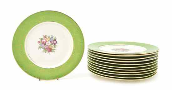 Appraisal: A Set of Twelve Dinner Plates Homer Laughlin having green