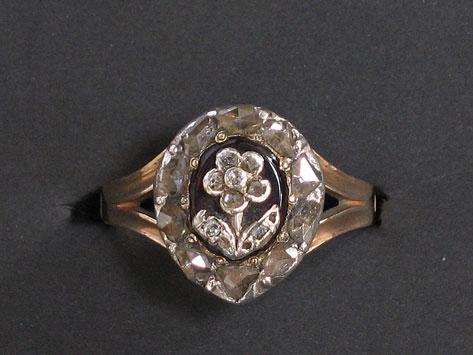 Appraisal: AN EARLY TH CENTURY DIAMOND DRESS RING of pear-drop form