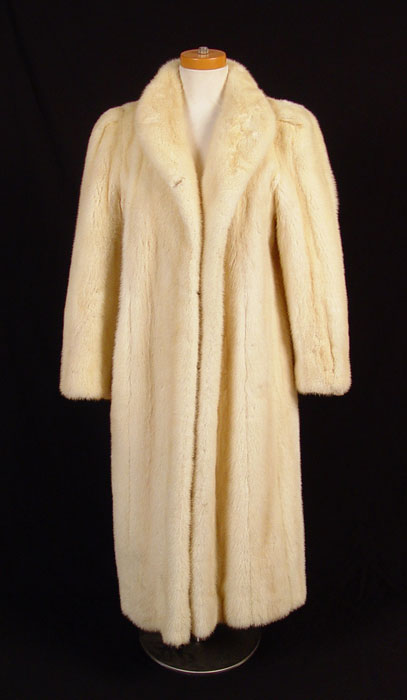 Appraisal: FULL LENGTH BLONDE OR WHITE MINK COAT Full length with