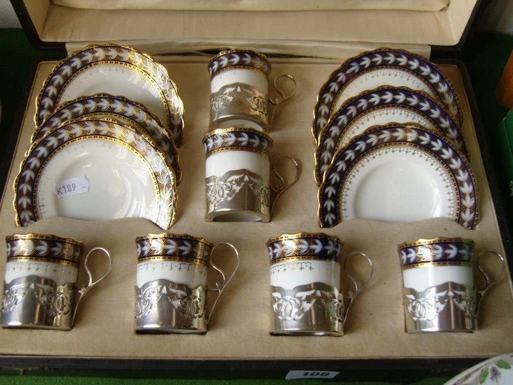 Appraisal: A cased set of Aynsley coffee wares with blue and