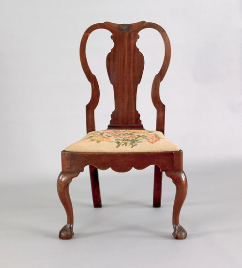 Appraisal: George II mahogany dining chair ca the shell carved crest