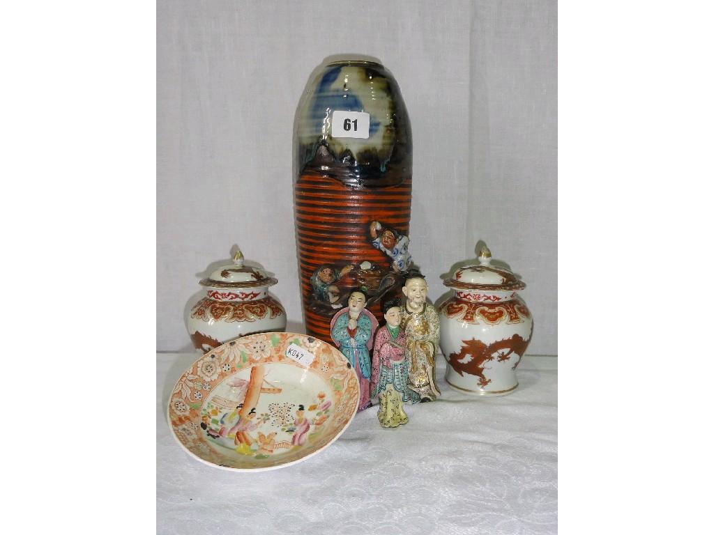 Appraisal: A small collection of oriental ceramics including a pair of