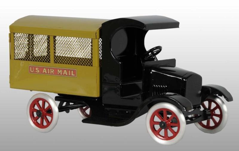 Appraisal: Pressed Steel Flivver Air Mail Truck Toy Description Cowdery Toy