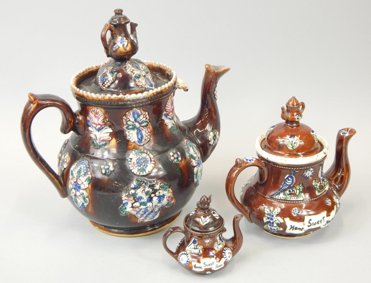 Appraisal: Three items of bargeware to include a thC teapot decorated