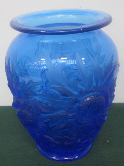 Appraisal: VERLYS ART GLASS VASE Blue with floral motif Etched signature