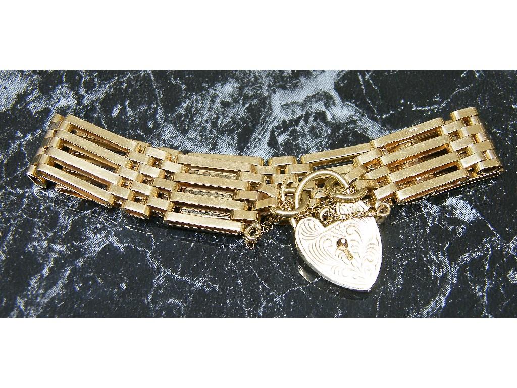 Appraisal: ct gate bracelet with padlock clasp gm