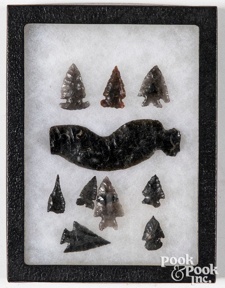 Appraisal: Group of ancient obsidian point eccentric blade Group of ancient