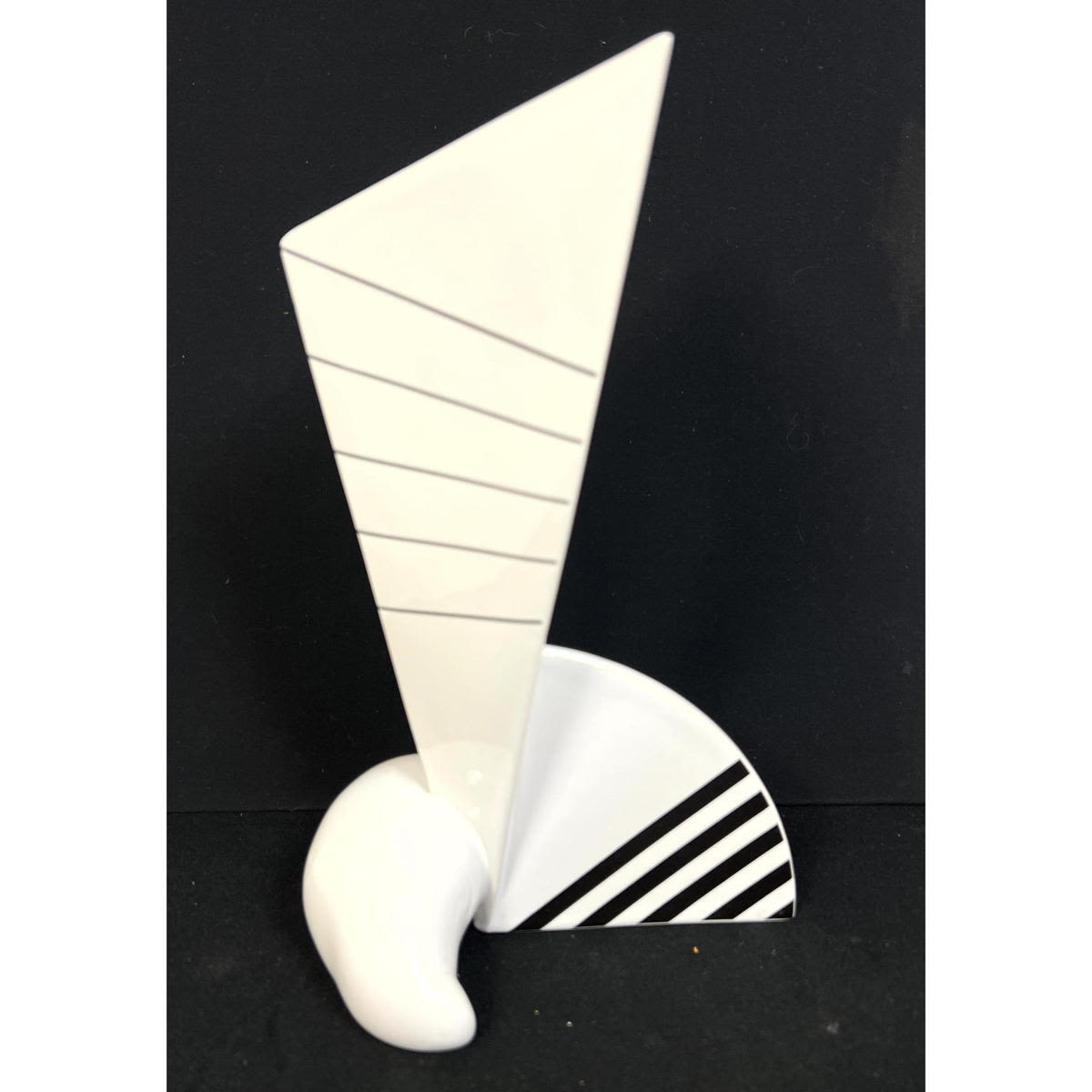 Appraisal: WARLAMIS for Vienna Collection Modernist Vase Cream Body with Black