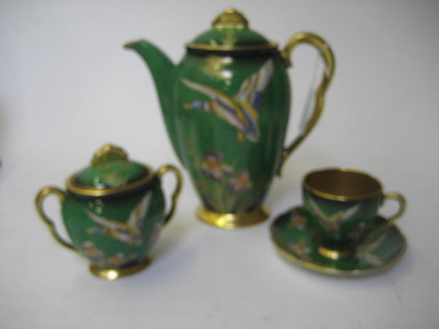 Appraisal: A CARLTON WARE VERTE ROYALE COFFEE SERVICE c 's enamelled