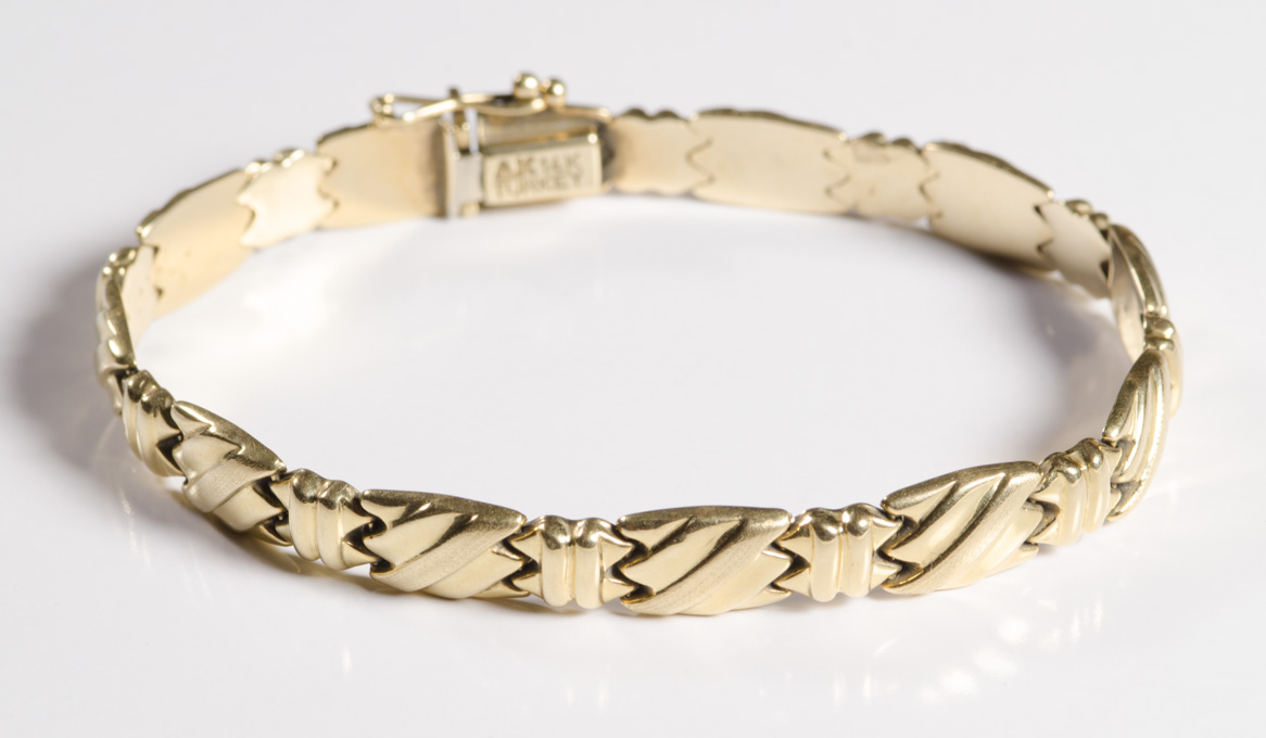 Appraisal: FOURTEEN KARAT GOLD LINK BRACELET Length - inches weight grams