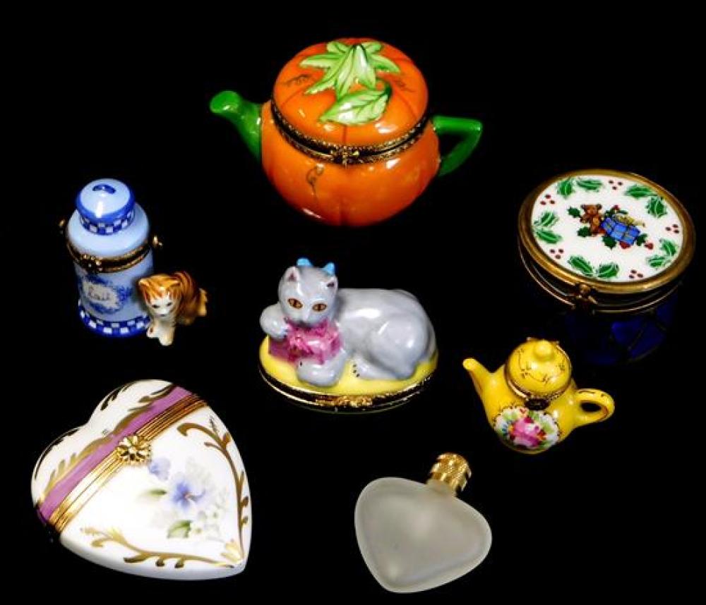 Appraisal: Six pieces of Limoges France five Peint Mein boxes and