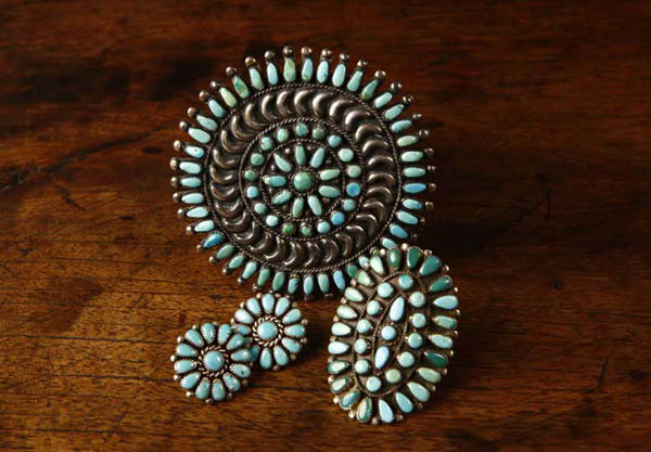 Appraisal: Native American Zuni sterling turquoise jewelry Native American Zuni sterling