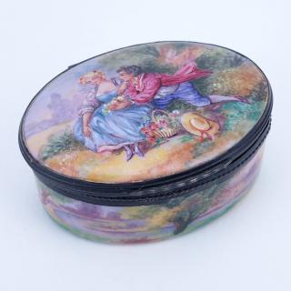 Appraisal: th Century French Hand Painted Porcelain Trinket Box Depicts a