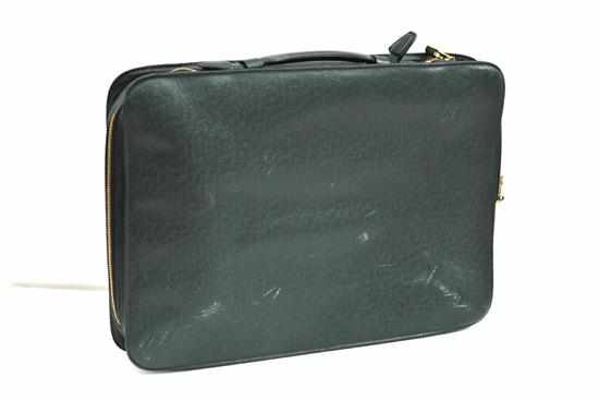 Appraisal: A LOUIS VUITTON GREEN LEATHER BRIEF CASE