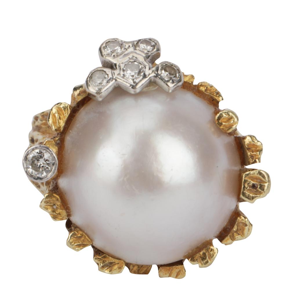 Appraisal: KARAT YELLOW GOLD DIAMOND MABE CULTURED PEARL RINGcontaining six full-cut