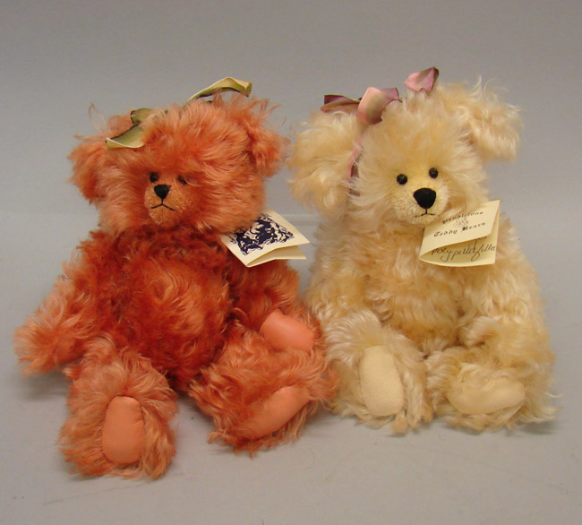 Appraisal: Pair of curly mohair bears by artist Terry Hayes Apricot