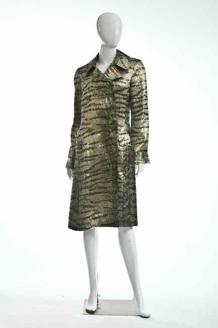 Appraisal: TULEH GOLD AND BRONZE BROCADE EVENING COAT Contemporary size Calf-length