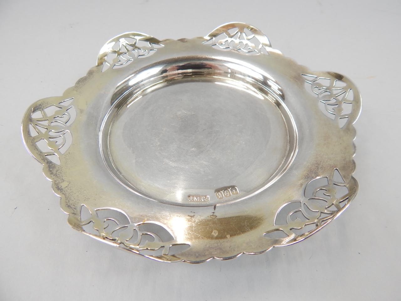 Appraisal: A modern Dublin silver dish in Art Nouveau style of