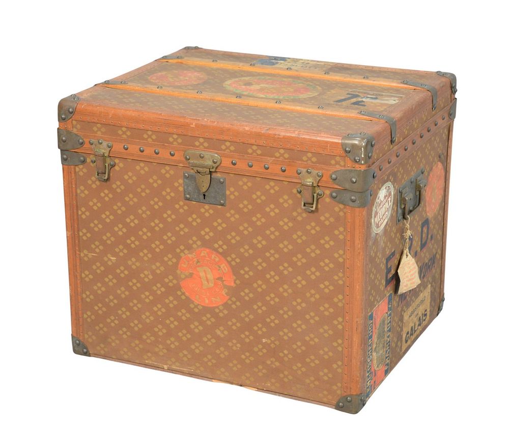 Appraisal: French Aux Etats-Unis Trunk with brass locks marked E R