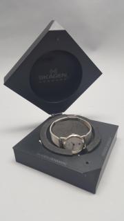 Appraisal: Skagen Ultra Slim Stainless Steel Watch Skagen Ultra Slim Stainless