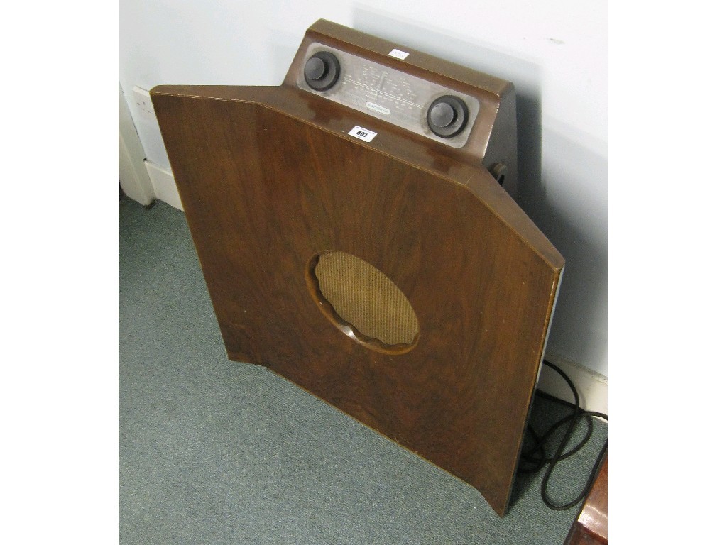 Appraisal: Floor standing Murphy radio