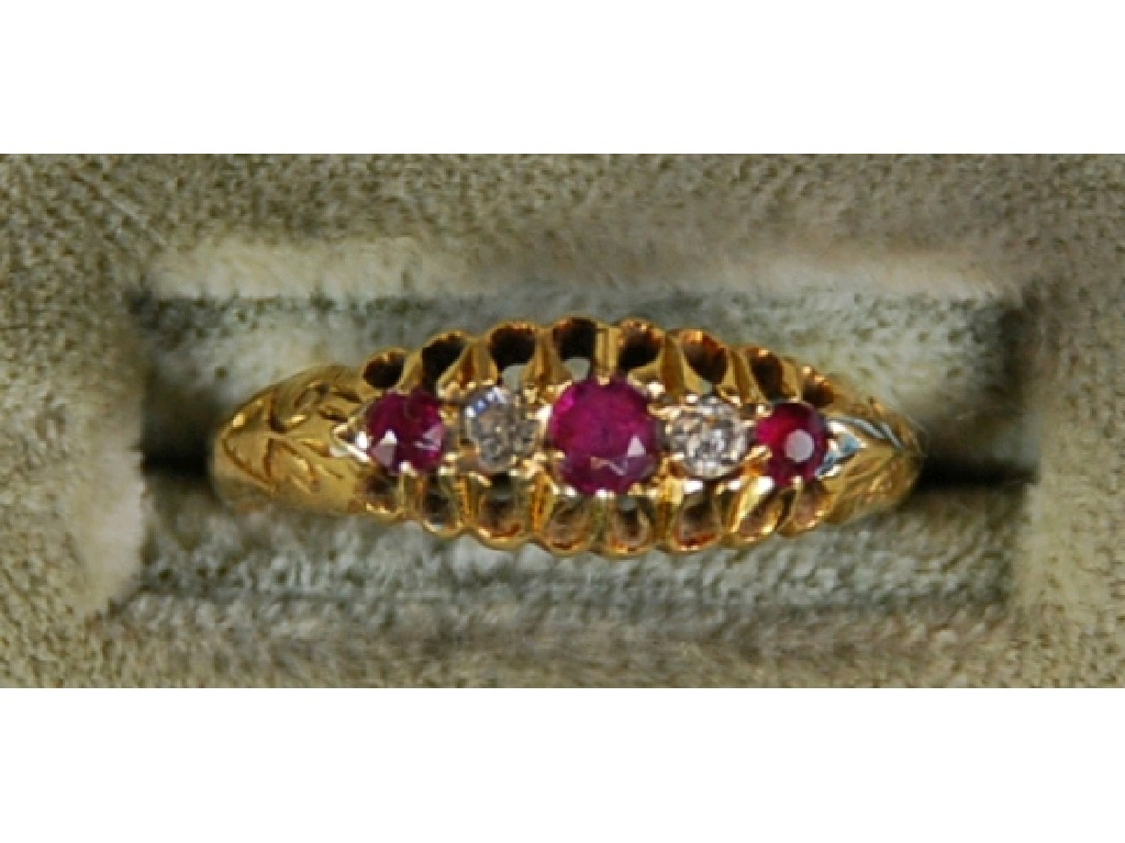 Appraisal: EDWARDIAN ct GOLD RING with a lozenge shaped setting of