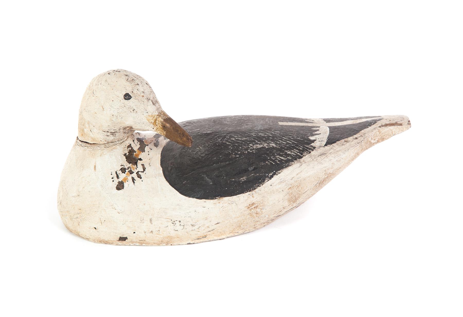 Appraisal: AMERICAN SEA GULL DECOY Mid th century Carved with a