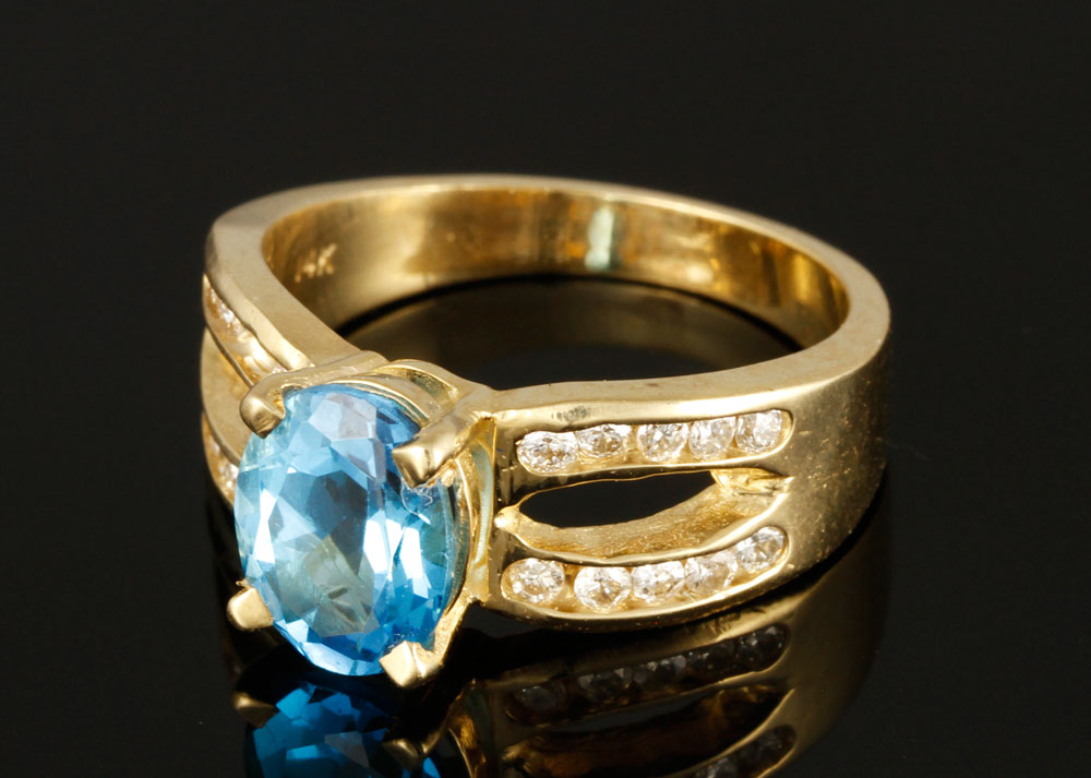 Appraisal: - K Diamond and Topaz Ring k yellow gold diamond