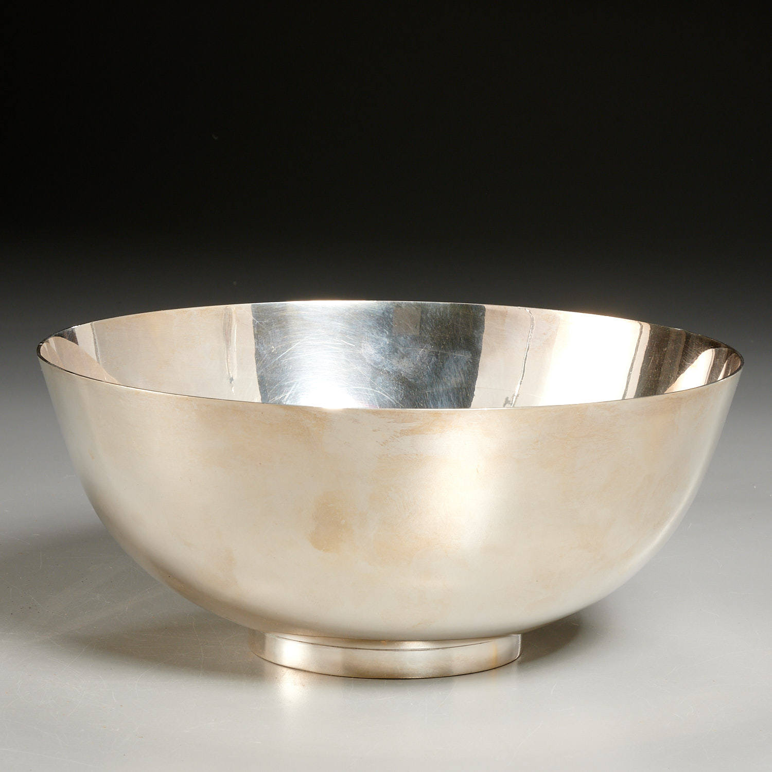 Appraisal: MAISON BULGARI SILVER FOOTED BOWL c Italy simple modernist design