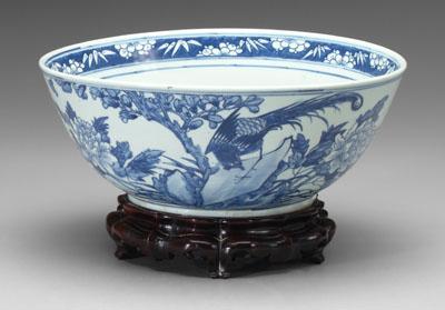 Appraisal: Chinese blue and white bowl deep curved sides interior with