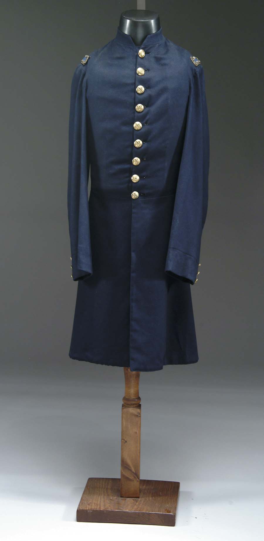 Appraisal: CIVIL WAR UNION ST LIEUTENANT OFFICER S COAT Single-breasted frock