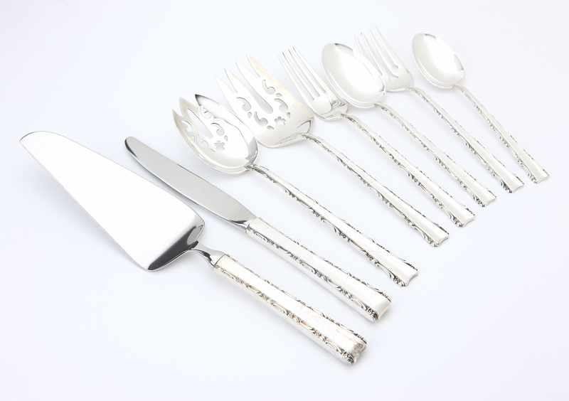 Appraisal: A sterling silver flatware service for twelve Lunt ''Madrigal'' Designed