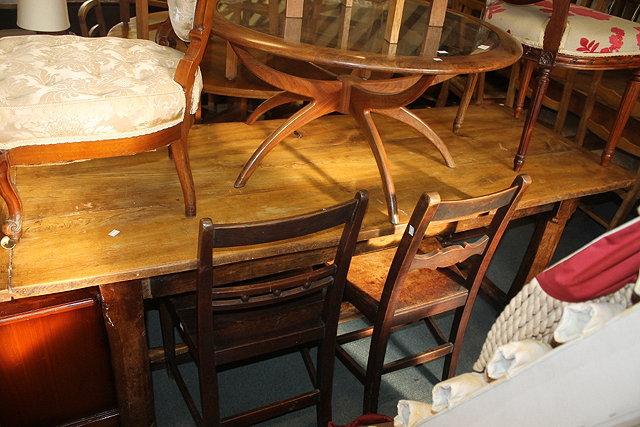 Appraisal: AN OAK TH CENTURY STYLE SMALL REFECTORY TABLE with plank