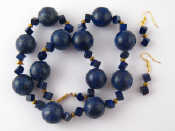 Appraisal: A lapis lazuli necklace and earrings necklace approx cm long