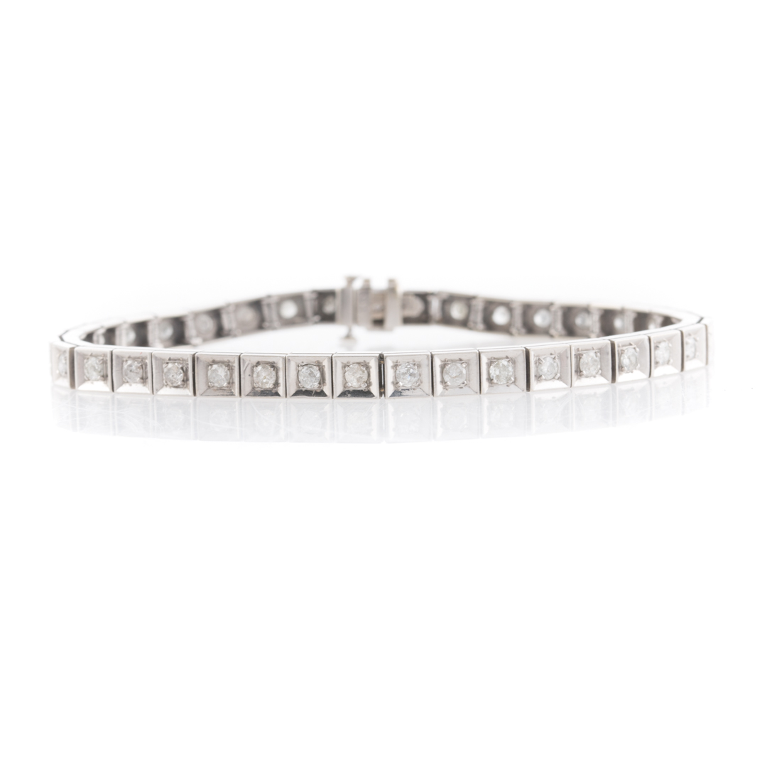 Appraisal: A Lady's K Diamond Straight Line Bracelet K white gold