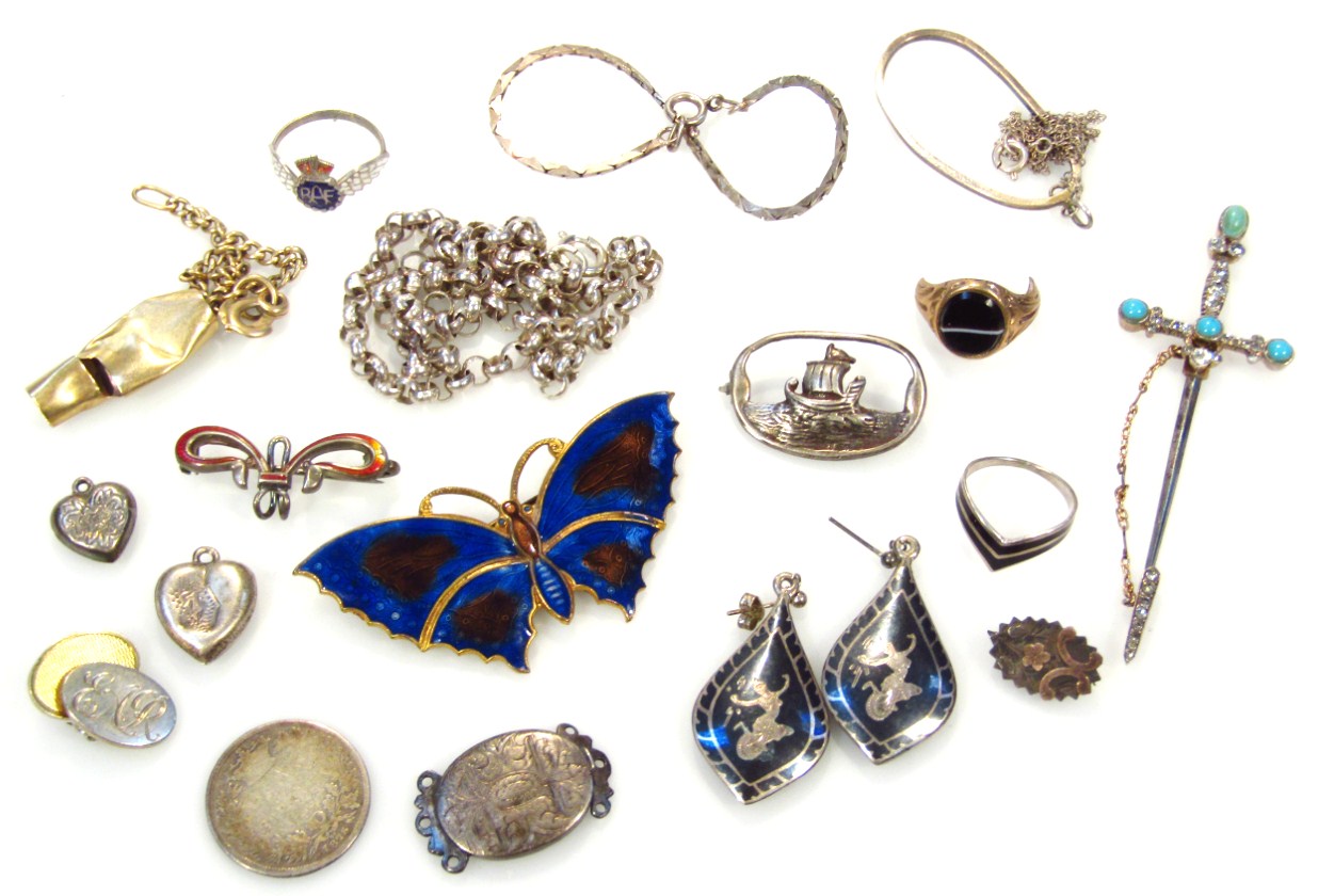 Appraisal: Various jewellery scrap gold etc to include part whistle on