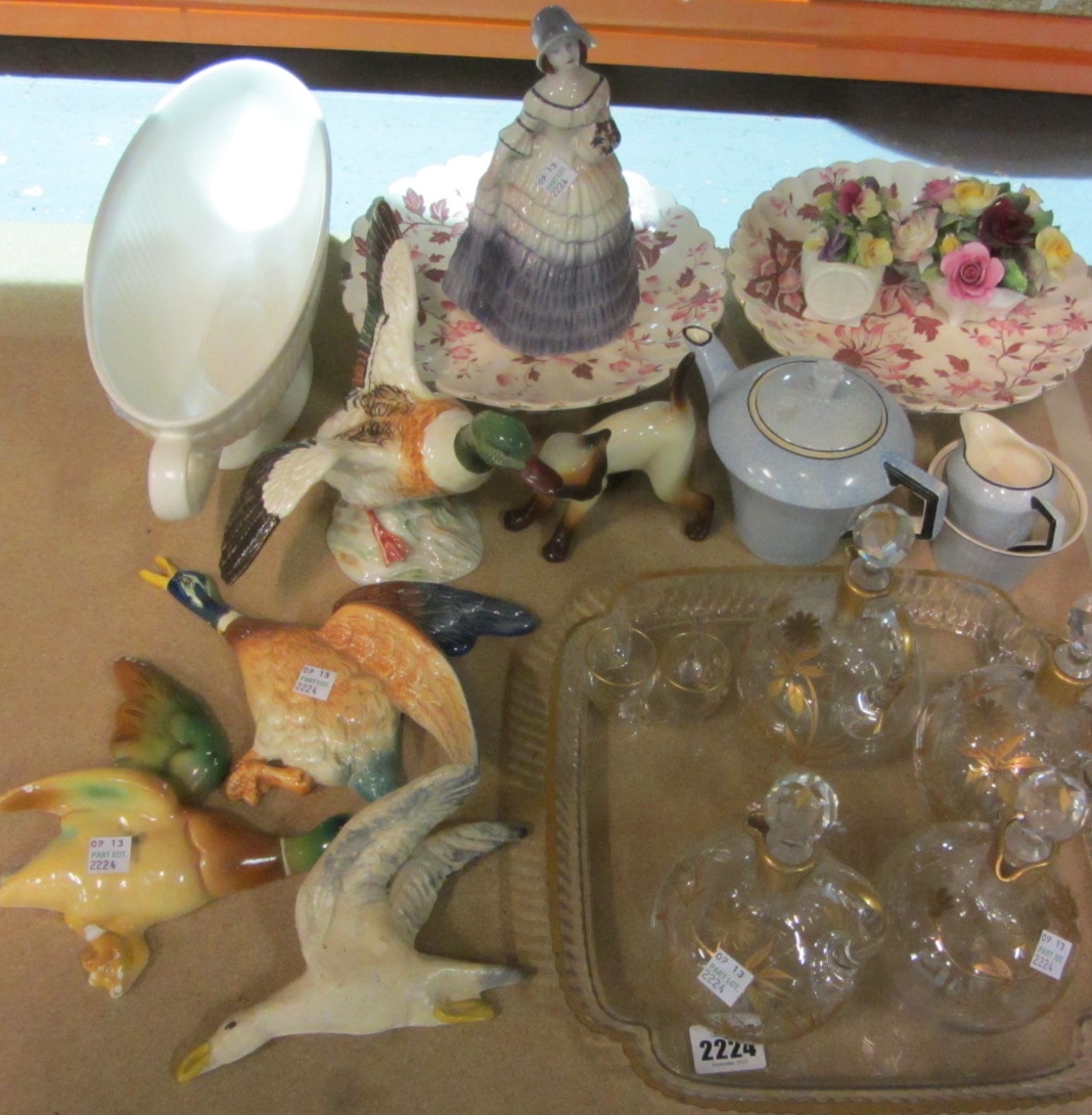 Appraisal: A quantity of ceramics including a glass drinking set and