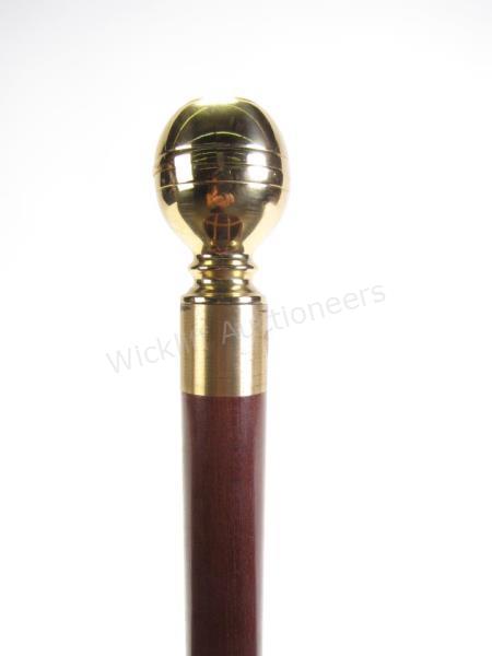 Appraisal: Adventurer's Travel Cane this unique cane has a wood and