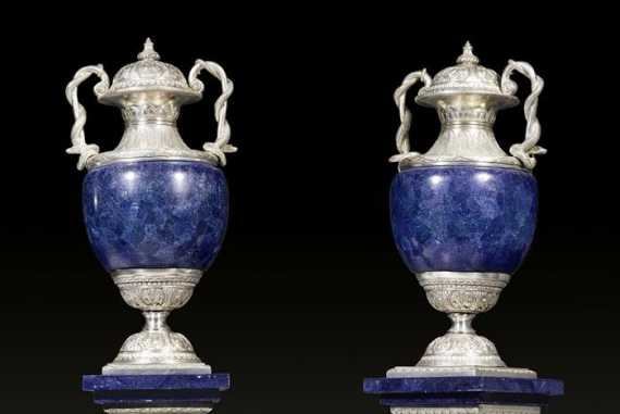 Appraisal: PAIR OF LAPIS LAZULI VASES WITH LIDS AUX SERPENTS Louis