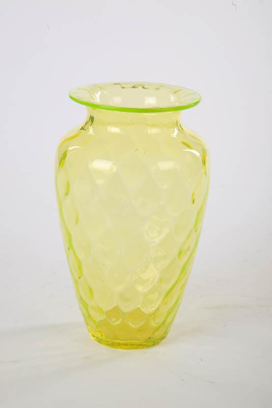 Appraisal: ART GLASS VASE Possibly Steuben Tapered body with a flared