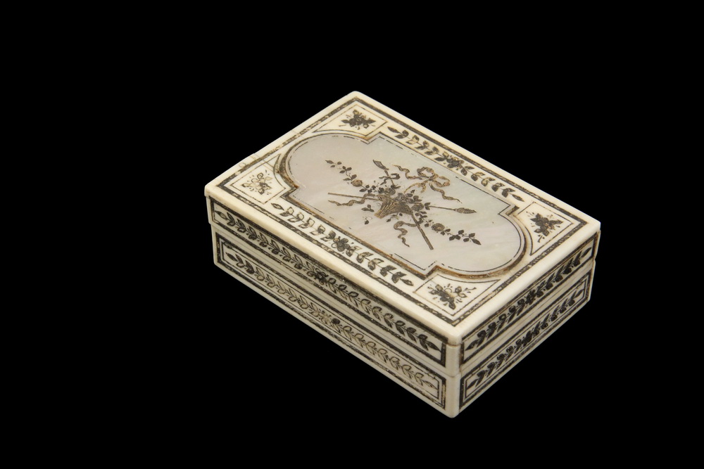 Appraisal: FRENCH PASTILLE BOX - th c Ivory and Mother-of-Pearl Inlaid