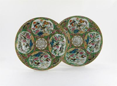 Appraisal: A pair of Chinese Canton famille rose plates made for